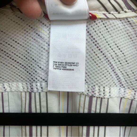 North Face Striped Button Down Women’s Tee - Picture 16 of 16